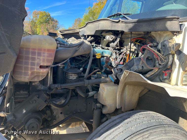 image for item DH8607 2007 International 4300  refrigerated truck