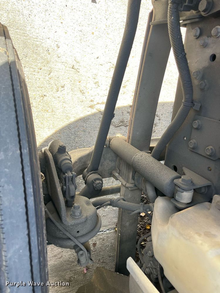 image for item DH8607 2007 International 4300  refrigerated truck