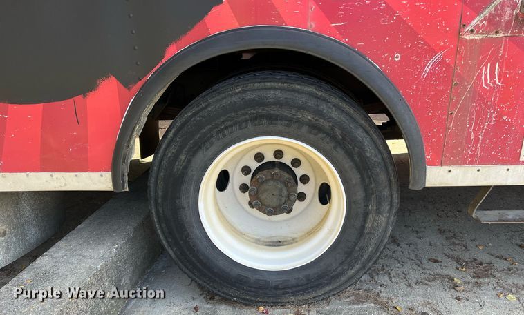 image for item DH8607 2007 International 4300  refrigerated truck