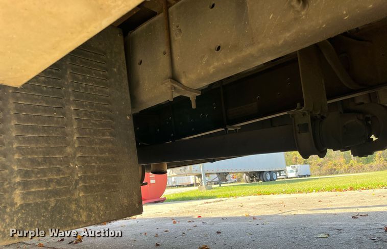 image for item DH8607 2007 International 4300  refrigerated truck