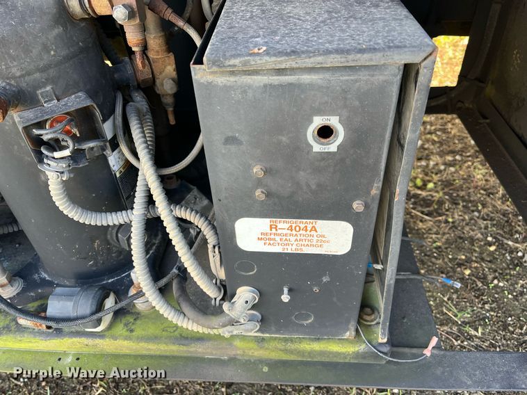 image for item DH8608 2005 Freightliner Business Class M2  refrigerated truck