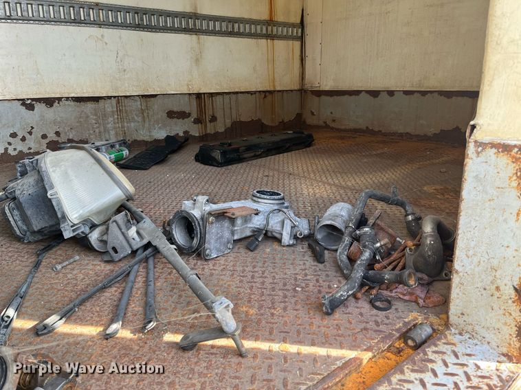 image for item DH8608 2005 Freightliner Business Class M2  refrigerated truck