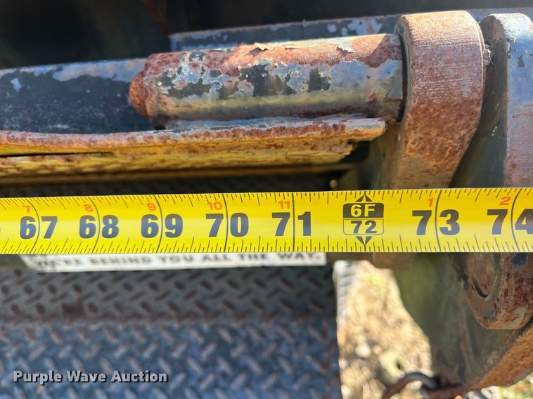 image for item DH8608 2005 Freightliner Business Class M2  refrigerated truck