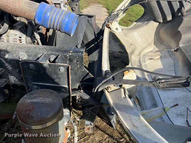 image for item DH8608 2005 Freightliner Business Class M2  refrigerated truck