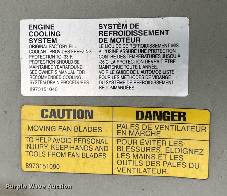 image for item DH8610 2013 Isuzu NRR  refrigerated truck