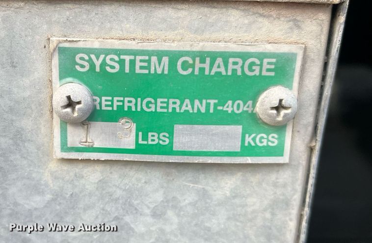 image for item DH8611 2011 International DuraStar 4300  refrigerated truck