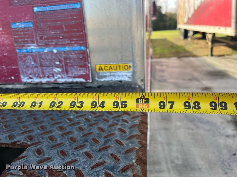 image for item DH8611 2011 International DuraStar 4300  refrigerated truck