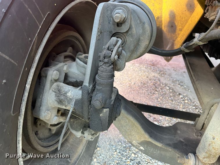 image for item DH8611 2011 International DuraStar 4300  refrigerated truck