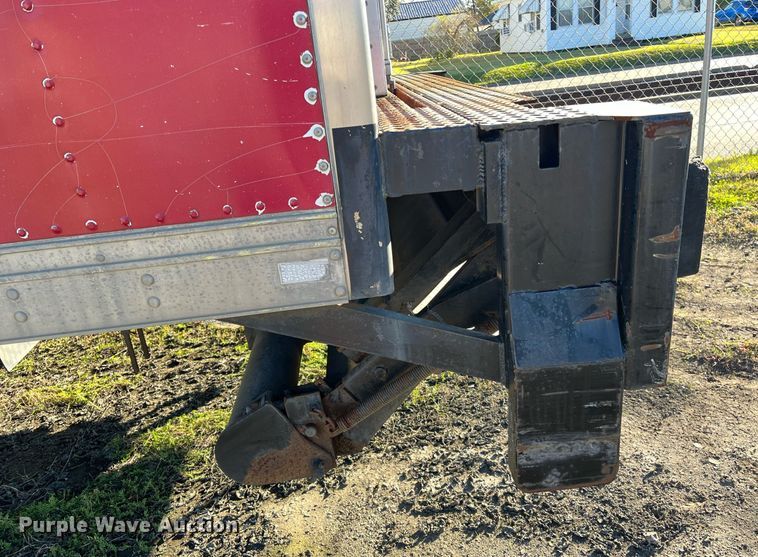 image for item DH8614 2011 International DuraStar 4300  refrigerated truck