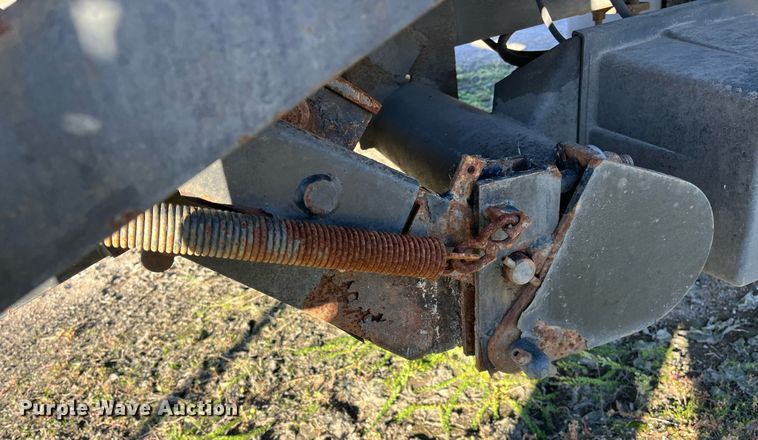 image for item DH8614 2011 International DuraStar 4300  refrigerated truck