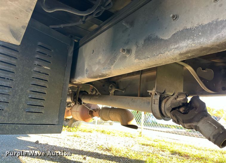 image for item DH8614 2011 International DuraStar 4300  refrigerated truck