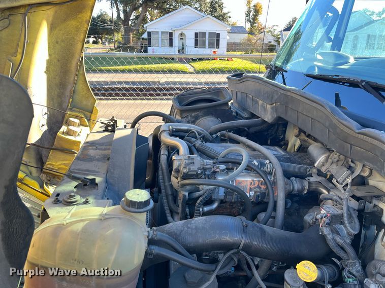 image for item DH8614 2011 International DuraStar 4300  refrigerated truck