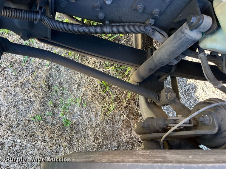 image for item DH8614 2011 International DuraStar 4300  refrigerated truck