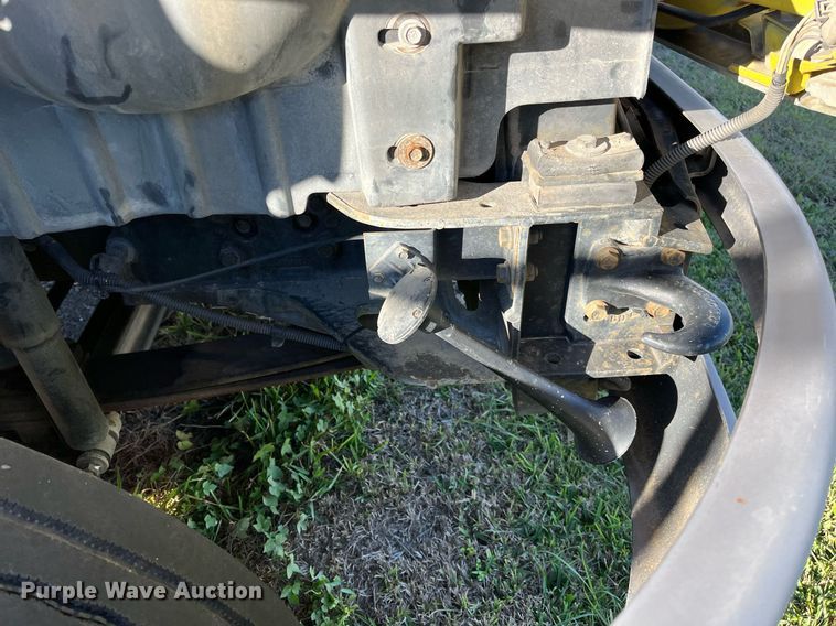 image for item DH8614 2011 International DuraStar 4300  refrigerated truck