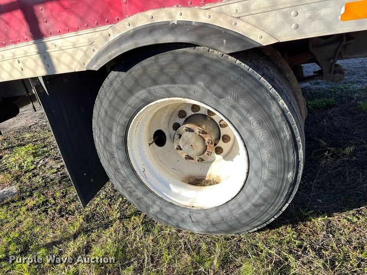 image for item DH8614 2011 International DuraStar 4300  refrigerated truck