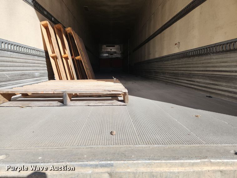 image for item DI6250 2002 Great Dane  refrigerated van trailer