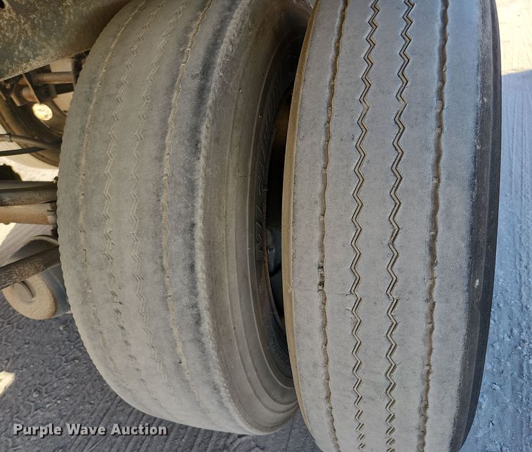 image for item DI6250 2002 Great Dane  refrigerated van trailer