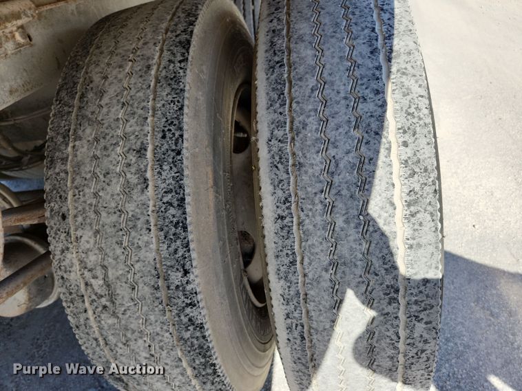 image for item DI6252 2004 Great Dane  refrigerated van trailer