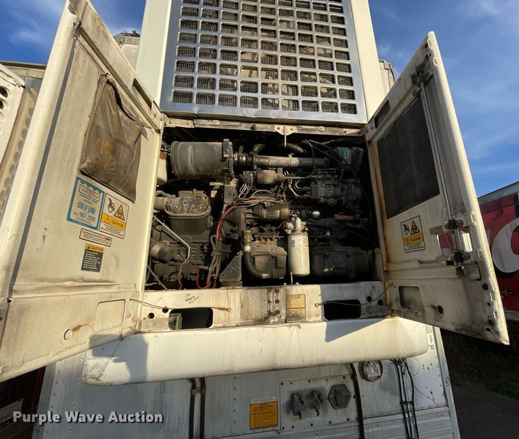 image for item DI6253 2001 Utility  refrigerated van trailer