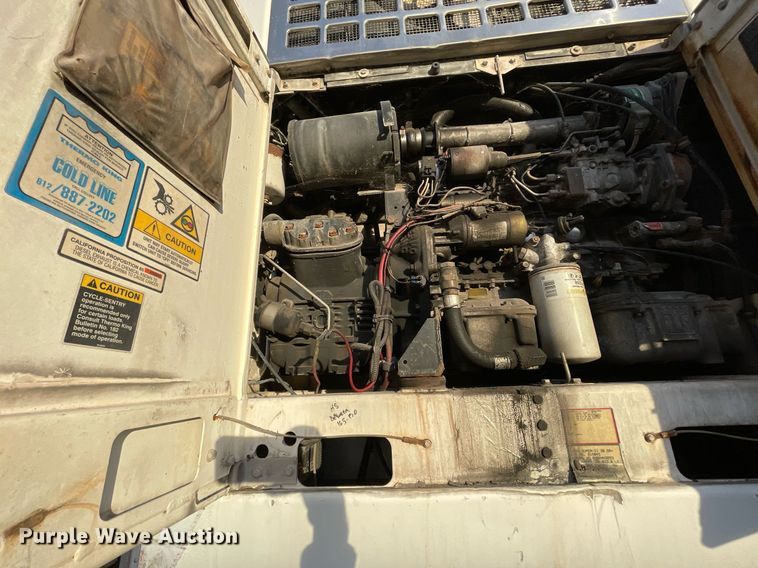 image for item DI6253 2001 Utility  refrigerated van trailer