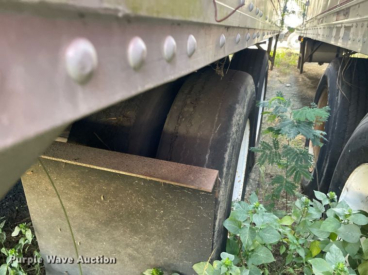 image for item DI6253 2001 Utility  refrigerated van trailer