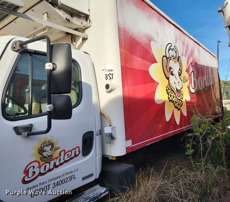 image for item DI6257 2004 Freightliner Business Class M2  refrigerated truck