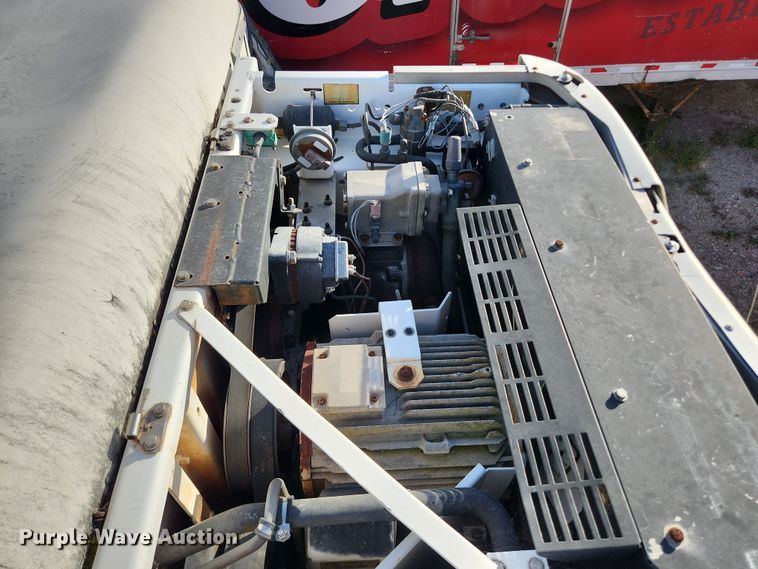 image for item DI6257 2004 Freightliner Business Class M2  refrigerated truck