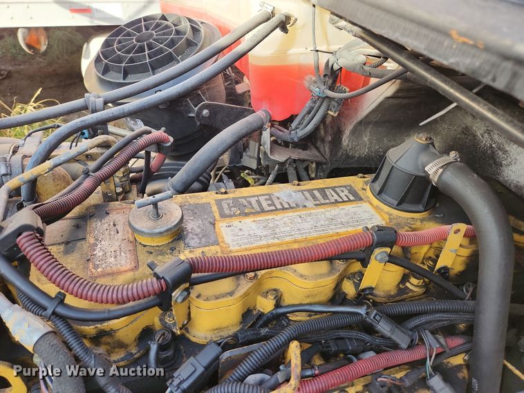 image for item DI6257 2004 Freightliner Business Class M2  refrigerated truck