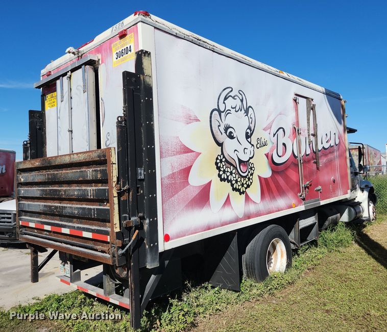 image for item DI6268 2007 International 4300  refrigerated truck