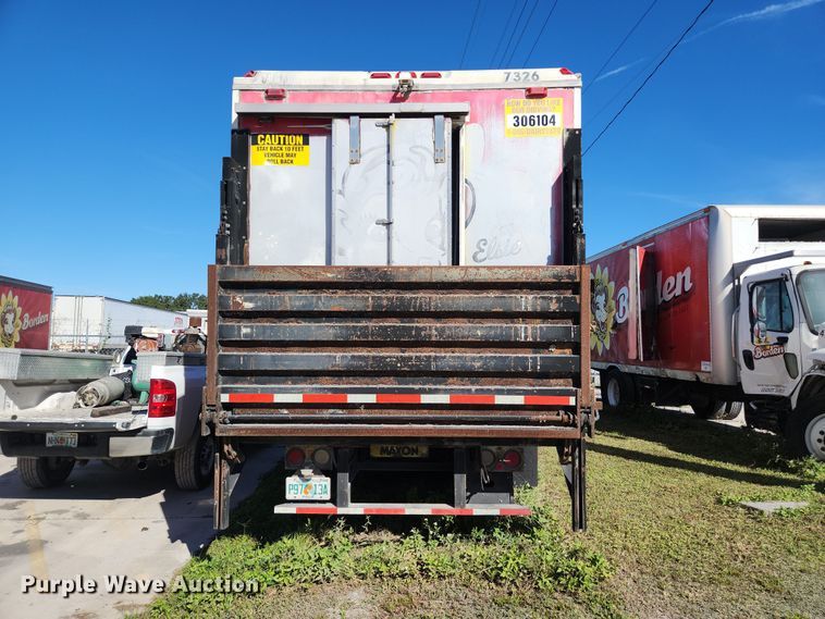 image for item DI6268 2007 International 4300  refrigerated truck