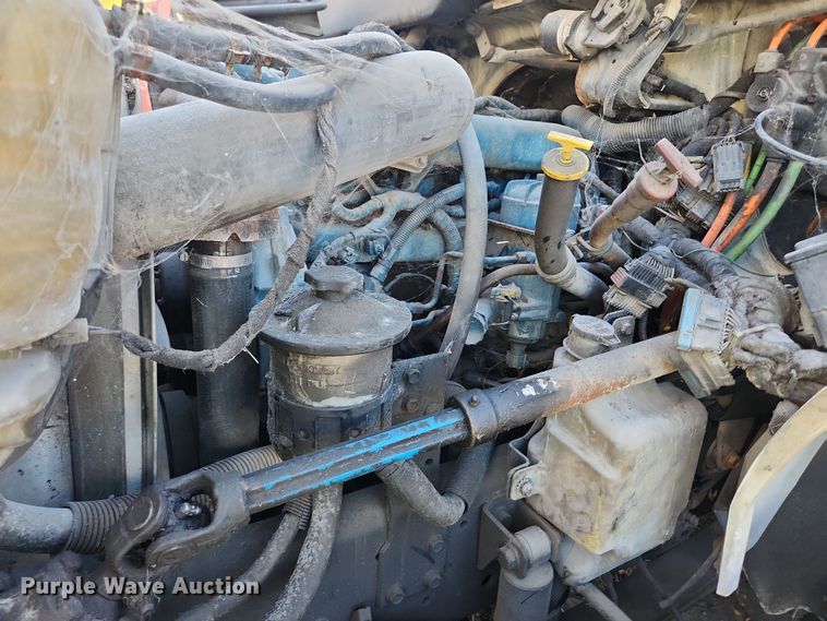 image for item DI6268 2007 International 4300  refrigerated truck