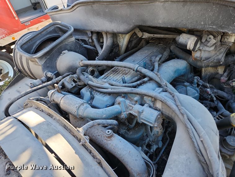 image for item DI6268 2007 International 4300  refrigerated truck