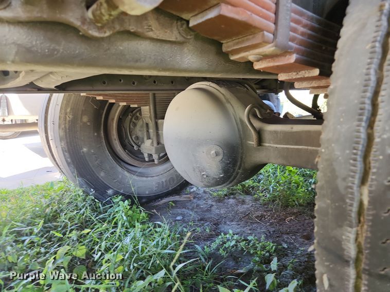 image for item DI6268 2007 International 4300  refrigerated truck