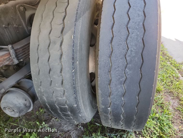 image for item DI6268 2007 International 4300  refrigerated truck