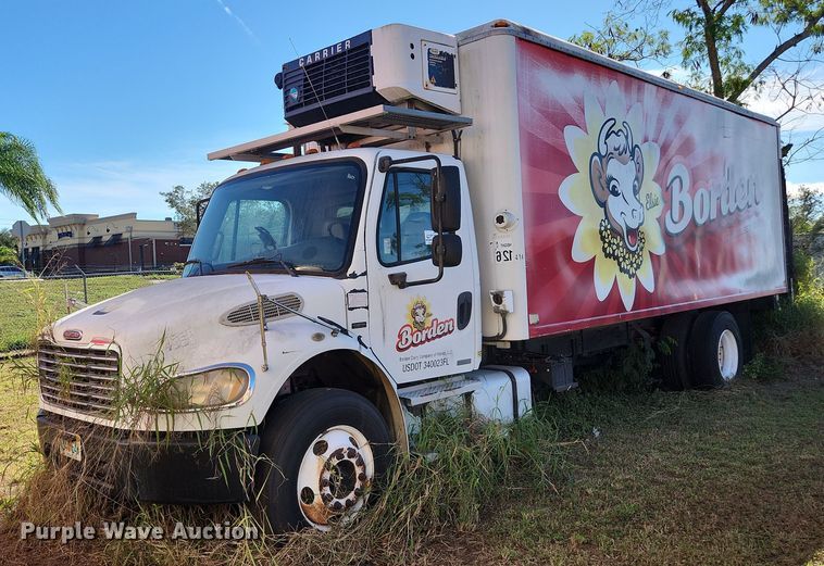 image for item DI6269 2004 Freightliner Business Class M2  refrigerated truck