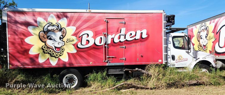 image for item DI6269 2004 Freightliner Business Class M2  refrigerated truck