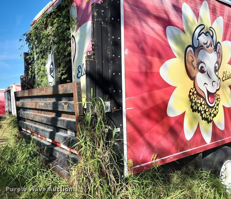 image for item DI6269 2004 Freightliner Business Class M2  refrigerated truck