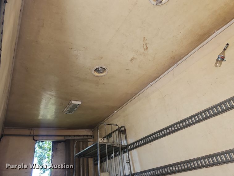 image for item DI6269 2004 Freightliner Business Class M2  refrigerated truck