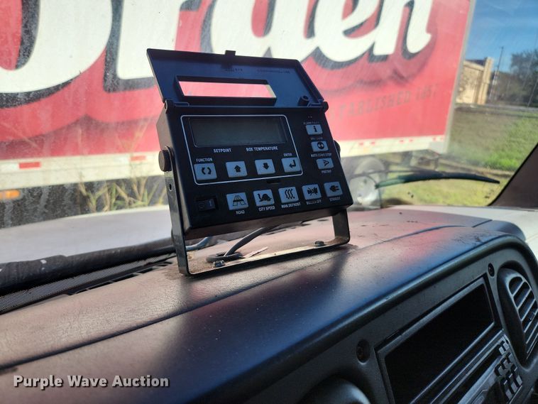 image for item DI6269 2004 Freightliner Business Class M2  refrigerated truck