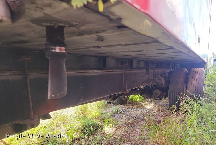 image for item DI6270 2005 Freightliner M2 106  box truck