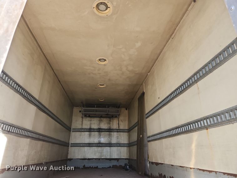 image for item DI6270 2005 Freightliner M2 106  box truck