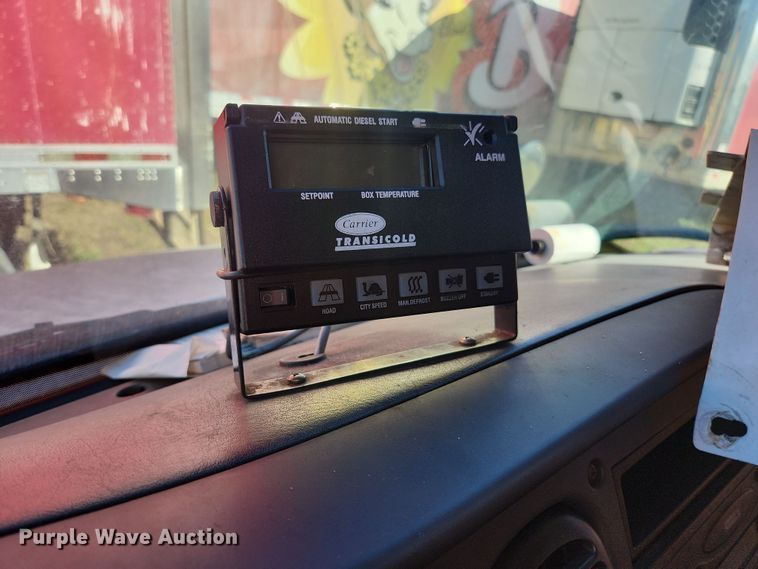 image for item DI6270 2005 Freightliner M2 106  box truck