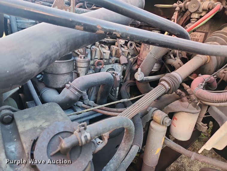 image for item DI6270 2005 Freightliner M2 106  box truck