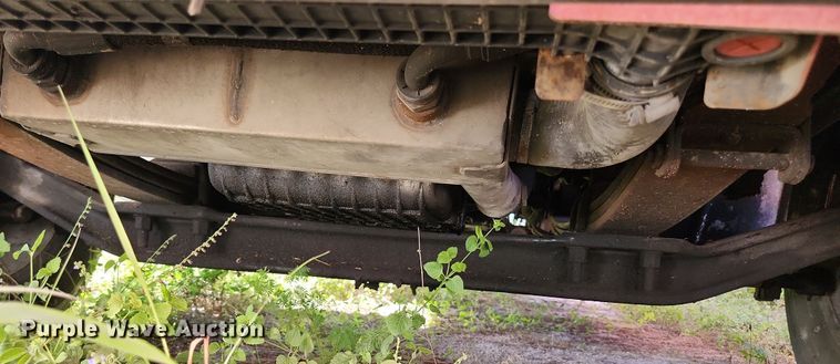 image for item DI6270 2005 Freightliner M2 106  box truck