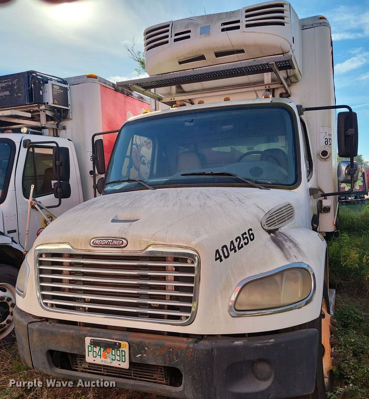 image for item DI6271 2004 Freightliner Business Class M2  refrigerated truck