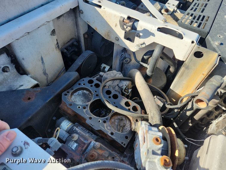 image for item DI6271 2004 Freightliner Business Class M2  refrigerated truck