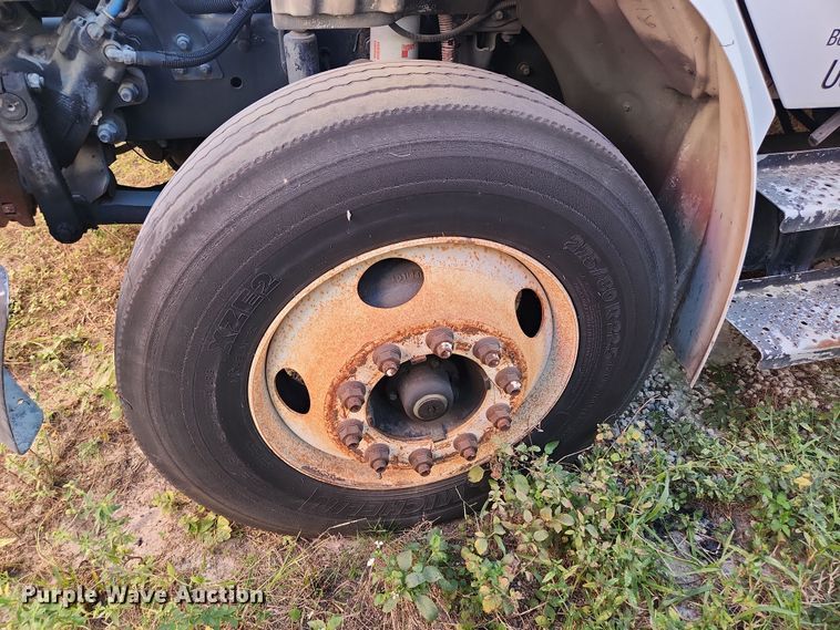 image for item DI6271 2004 Freightliner Business Class M2  refrigerated truck