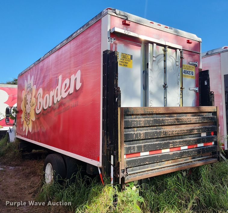 image for item DI6272 2004 Freightliner Business Class M2  refrigerated truck