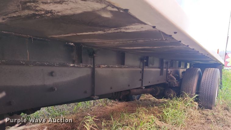 image for item DI6272 2004 Freightliner Business Class M2  refrigerated truck