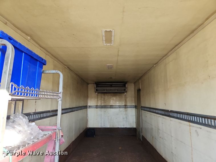 image for item DI6272 2004 Freightliner Business Class M2  refrigerated truck